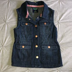 Jean vest size 4T